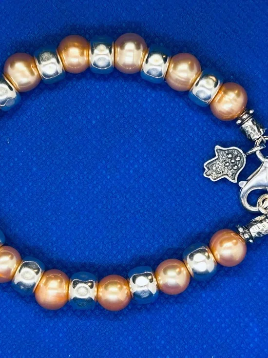 Sterling Silver Hamsa Peach Pearl Bracelet by Passage to Israel - Picture 5 of 7